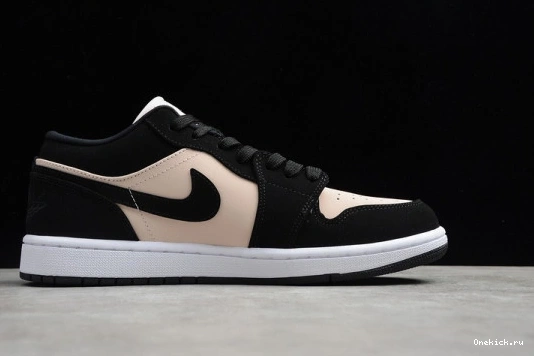 DC0774-003 1 Guava (W) Low DC0774-003 Black Jordan Ice SmartChoice  149 0524